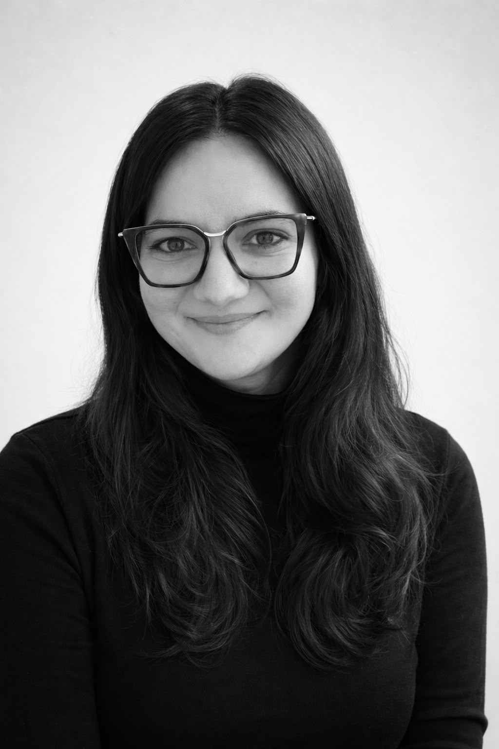 Portrait von Tugba Kapanci, Psychologische Psychotherapeutin